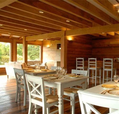 Noi Caiquenes Hotel